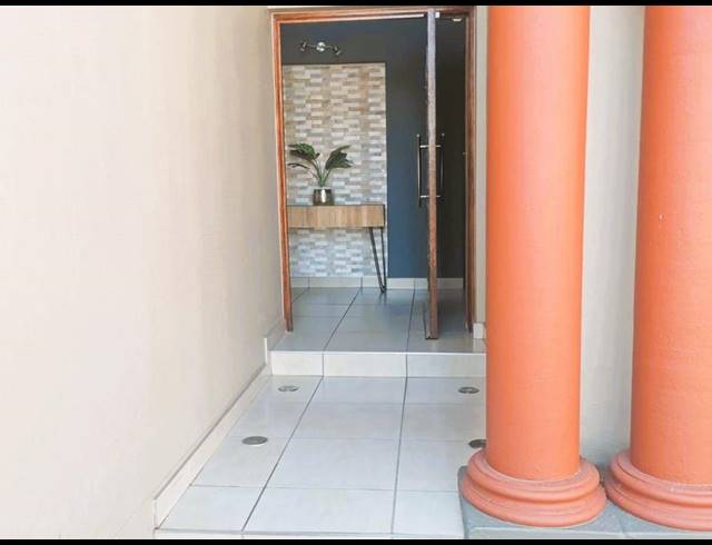 3 BEDROOM HOUSE FOR SALE IN SUNWARD PARK